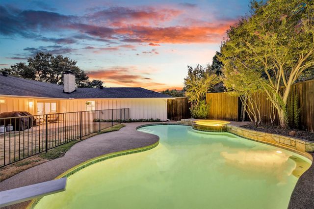 4137 Candlenut Lane, Dallas, TX 75244