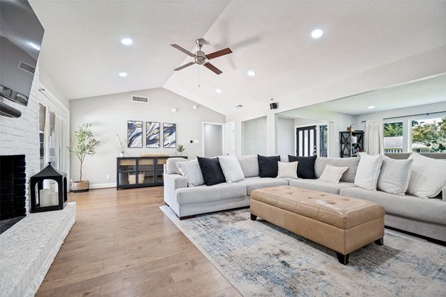 4137 Candlenut Lane, Dallas, TX 75244