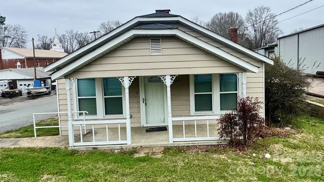 2001 Lane Street, Kannapolis, NC 28083