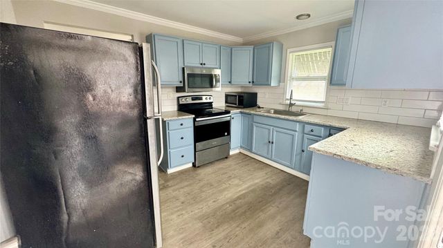 2001 Lane Street, Kannapolis, NC 28083