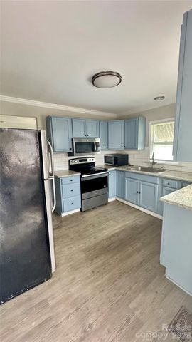 2001 Lane Street, Kannapolis, NC 28083