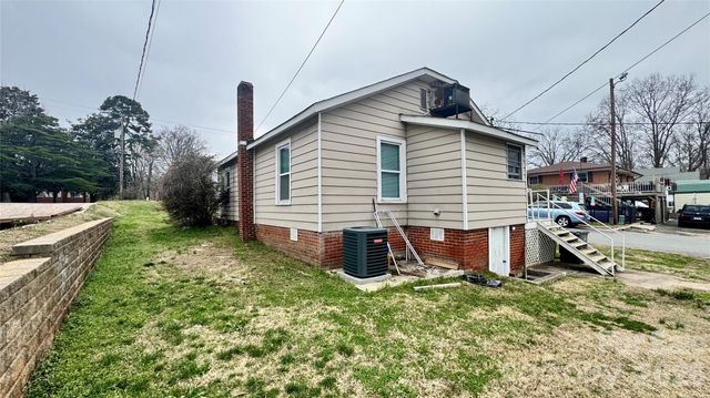 2001 Lane Street, Kannapolis, NC 28083