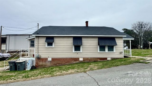 2001 Lane Street, Kannapolis, NC 28083