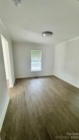 2001 Lane Street, Kannapolis, NC 28083