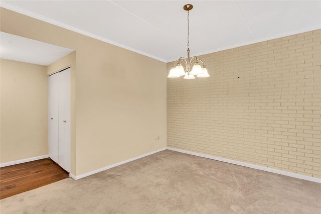 5841 Morrowfield Avenue 104, Squirrel Hill, PA 15217