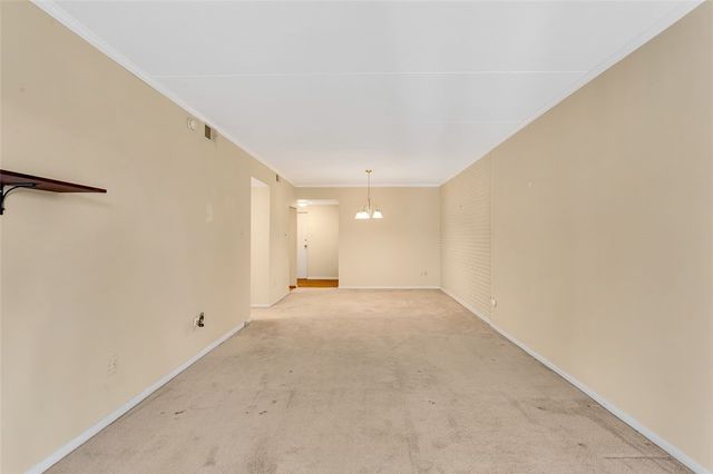 5841 Morrowfield Avenue 104, Squirrel Hill, PA 15217