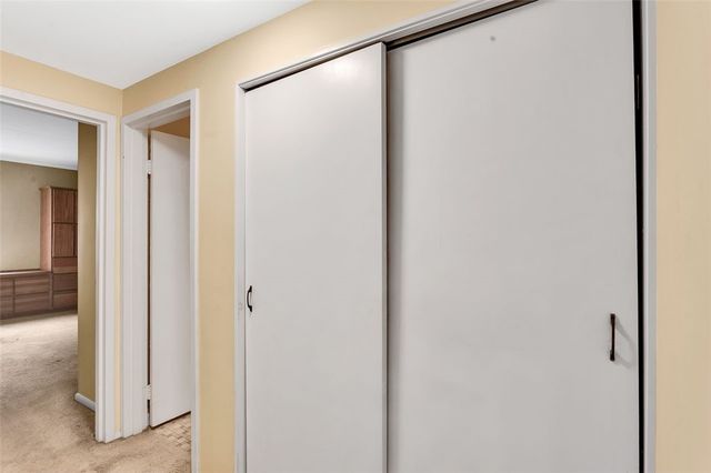 5841 Morrowfield Avenue 104, Squirrel Hill, PA 15217