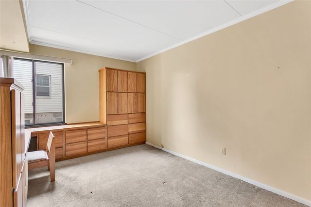 5841 Morrowfield Avenue 104, Squirrel Hill, PA 15217