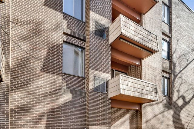 5841 Morrowfield Avenue 104, Squirrel Hill, PA 15217