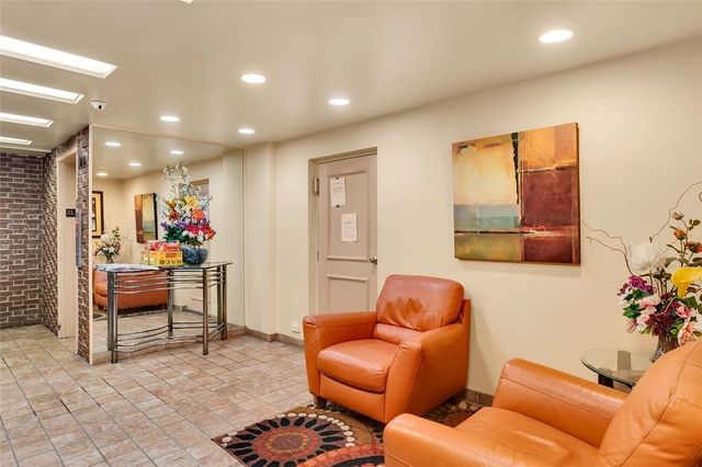 5841 Morrowfield Avenue 104, Squirrel Hill, PA 15217