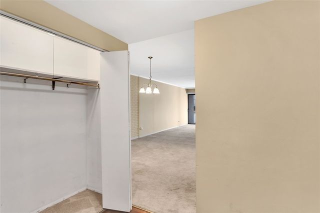 5841 Morrowfield Avenue 104, Squirrel Hill, PA 15217