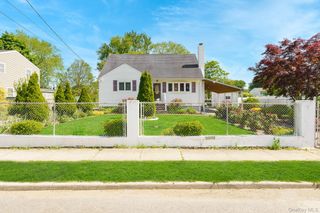 22 Montgomery Street, Brentwood, NY 11717