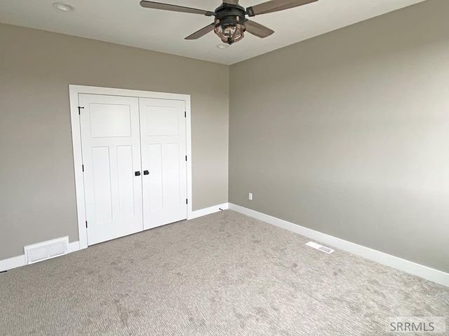 915 N Lilac Street, Blackfoot, ID 83221