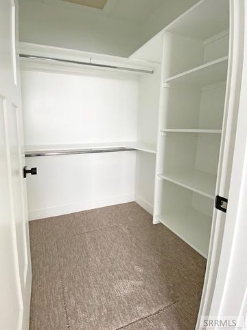 915 N Lilac Street, Blackfoot, ID 83221