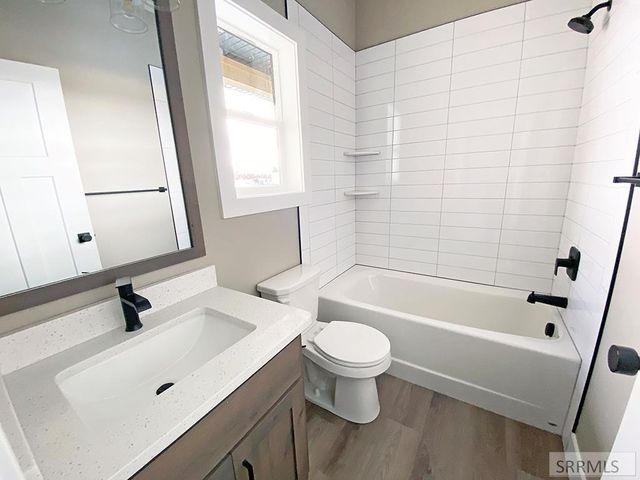 915 N Lilac Street, Blackfoot, ID 83221