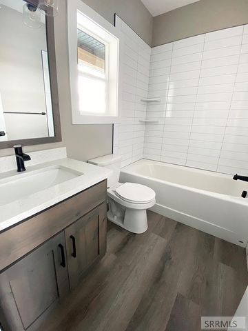 915 N Lilac Street, Blackfoot, ID 83221