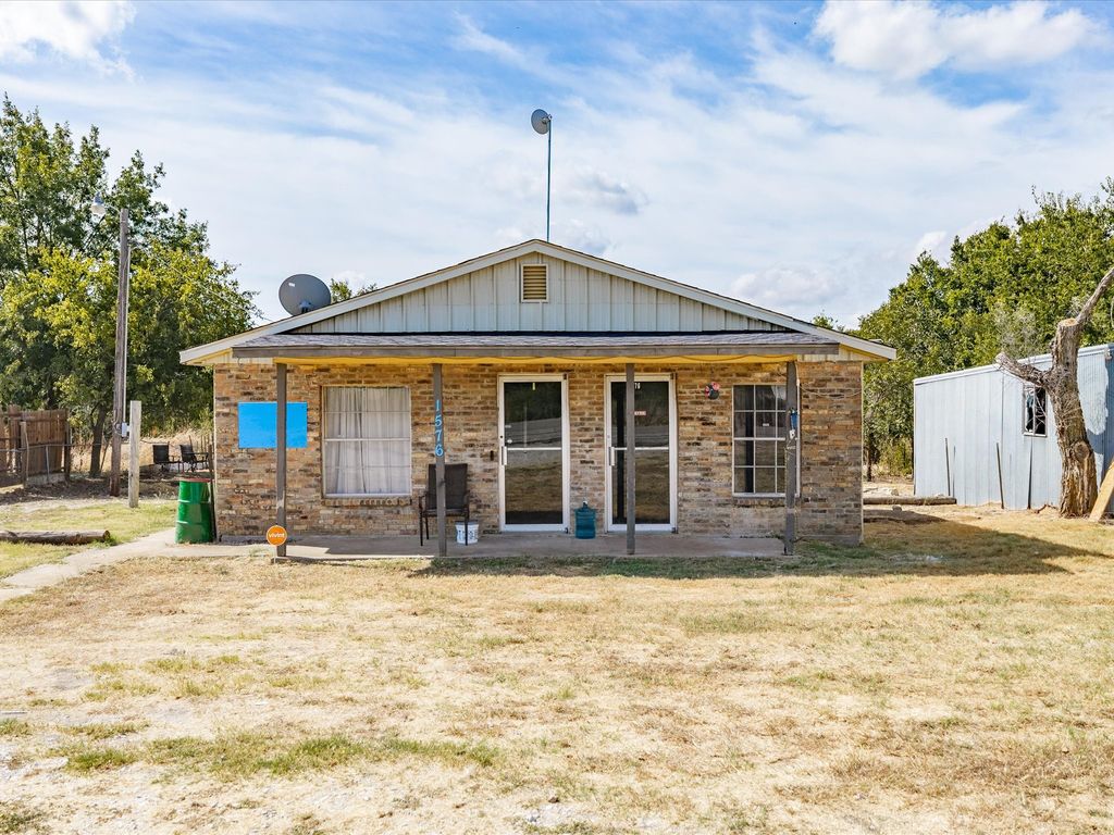 1576 E Highway 114, Boyd, TX 76023 — photo 2