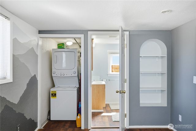 509 S 60th Street, Tacoma, WA 98408
