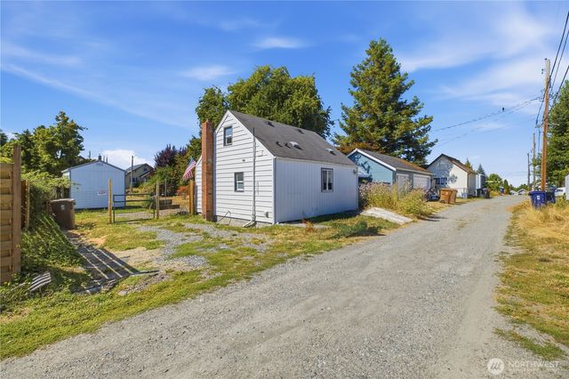509 S 60th Street, Tacoma, WA 98408