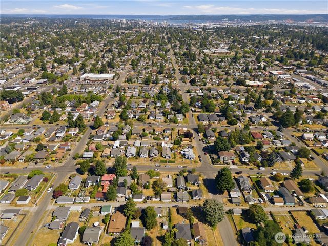 509 S 60th Street, Tacoma, WA 98408