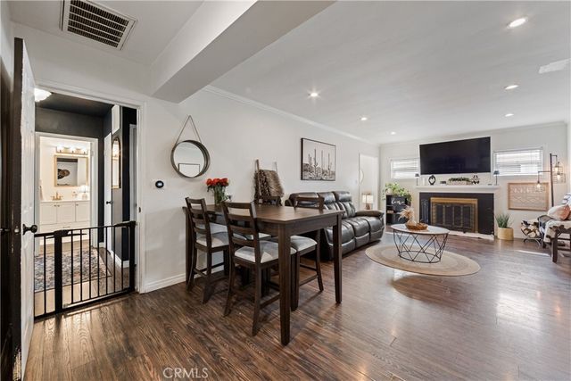 2335 Carfax Avenue, Long Beach, CA 90815