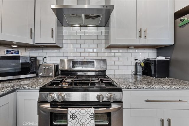 2335 Carfax Avenue, Long Beach, CA 90815