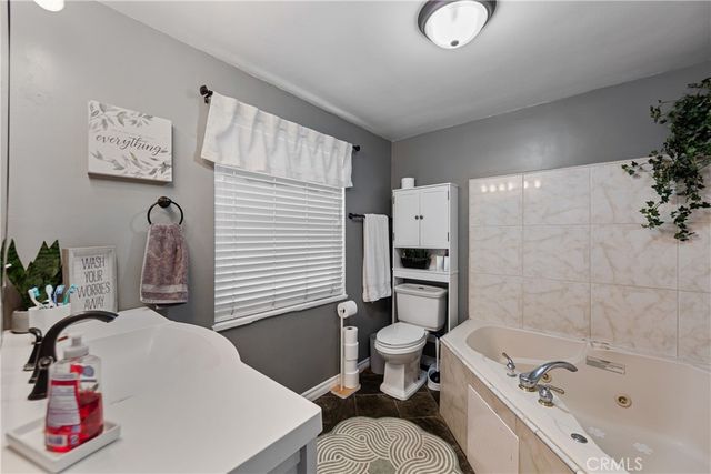 2335 Carfax Avenue, Long Beach, CA 90815