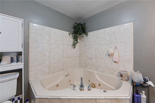 2335 Carfax Avenue, Long Beach, CA 90815