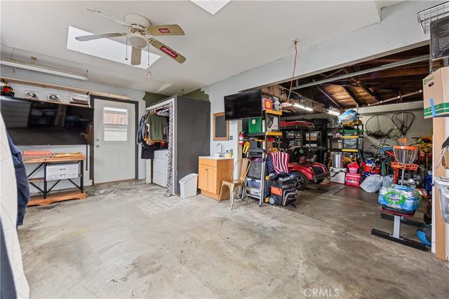 2335 Carfax Avenue, Long Beach, CA 90815