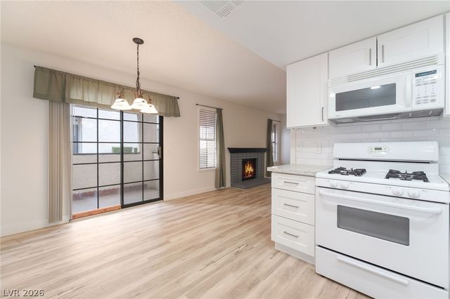 6633 West Tropicana Avenue 101, Las Vegas, NV 89103