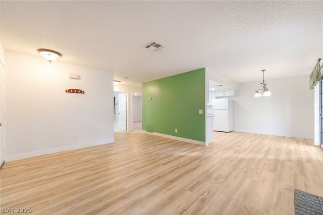 6633 West Tropicana Avenue 101, Las Vegas, NV 89103