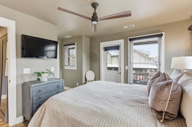 200 36th Ave, N, Nashville, TN 37209