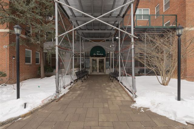 900 Palmer Road 9J, Bronxville, NY 10708