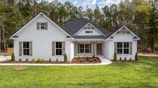 19051 White Oak, Northport, AL 35475