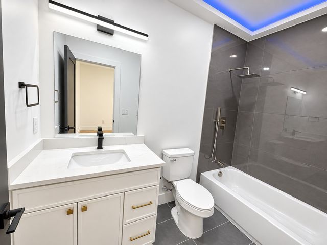1001 Glenview Dr, Nashville, TN 37206