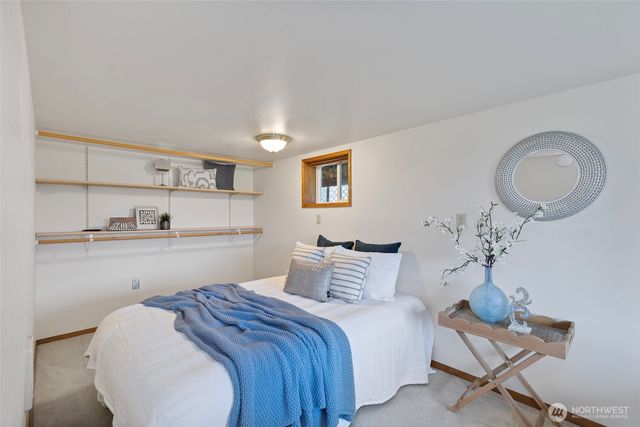 5181 NE Cedar Lane, Hansville, WA 98340