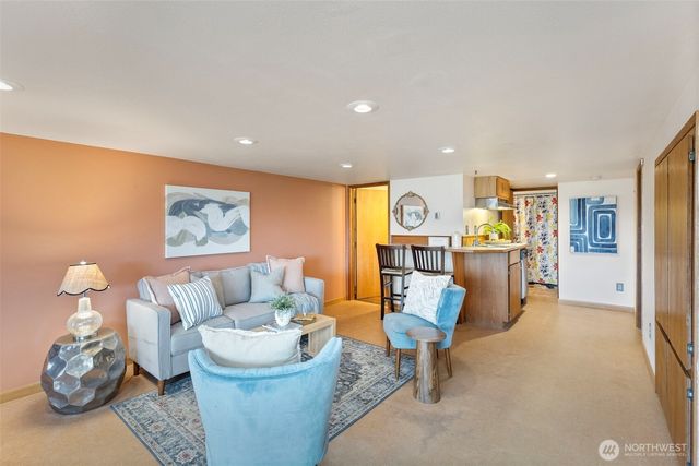 5181 NE Cedar Lane, Hansville, WA 98340