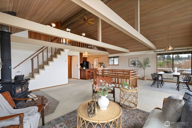 5181 NE Cedar Lane, Hansville, WA 98340