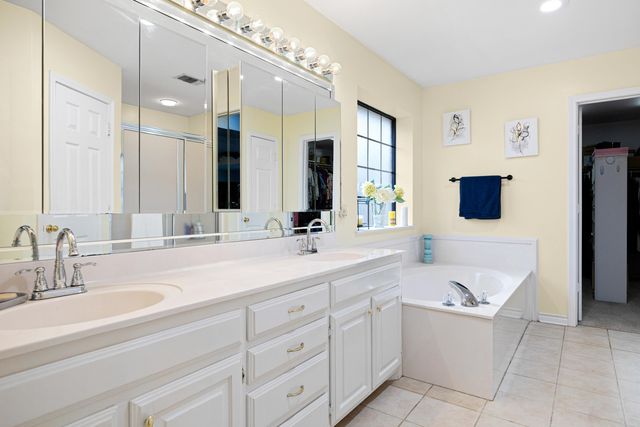 300 Mill Run Dr, Longview, TX 75604