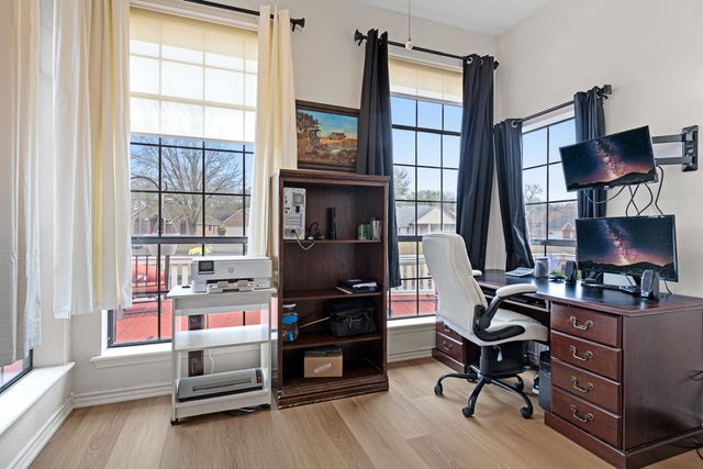 300 Mill Run Dr, Longview, TX 75604