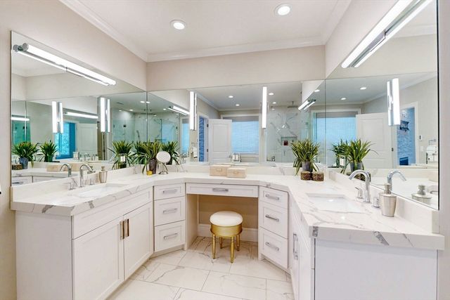 459 Dudley, Newton, MA 02459