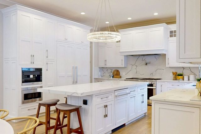 459 Dudley, Newton, MA 02459