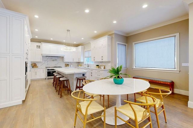 459 Dudley, Newton, MA 02459