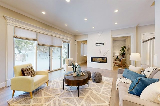 459 Dudley, Newton, MA 02459