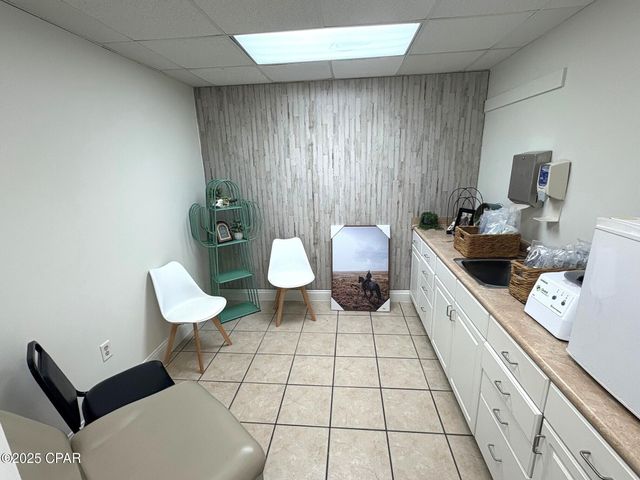 4296 5th Avenue, Marianna, FL 32446