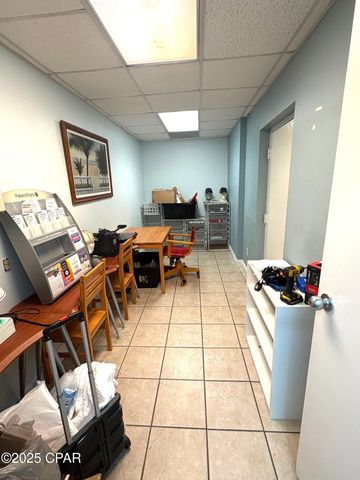 4296 5th Avenue, Marianna, FL 32446