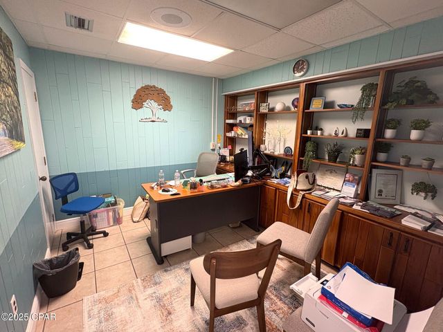 4296 5th Avenue, Marianna, FL 32446