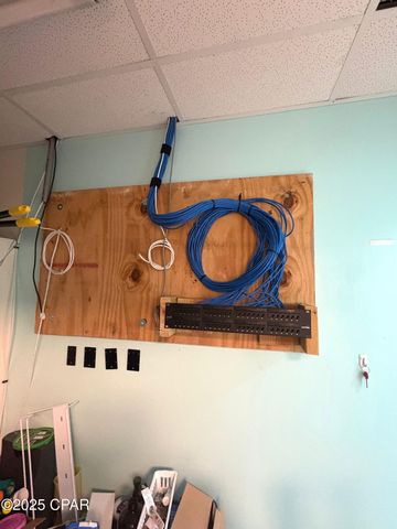 4296 5th Avenue, Marianna, FL 32446