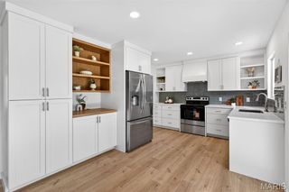 620 Fox Creek Court, St Louis, MO 63126