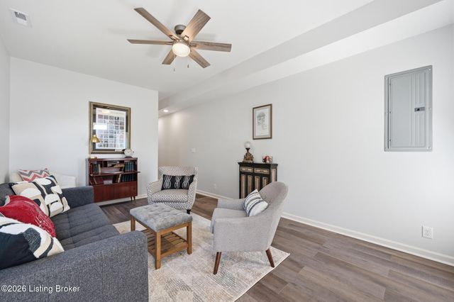 1260 S Preston St, Louisville, KY 40203
